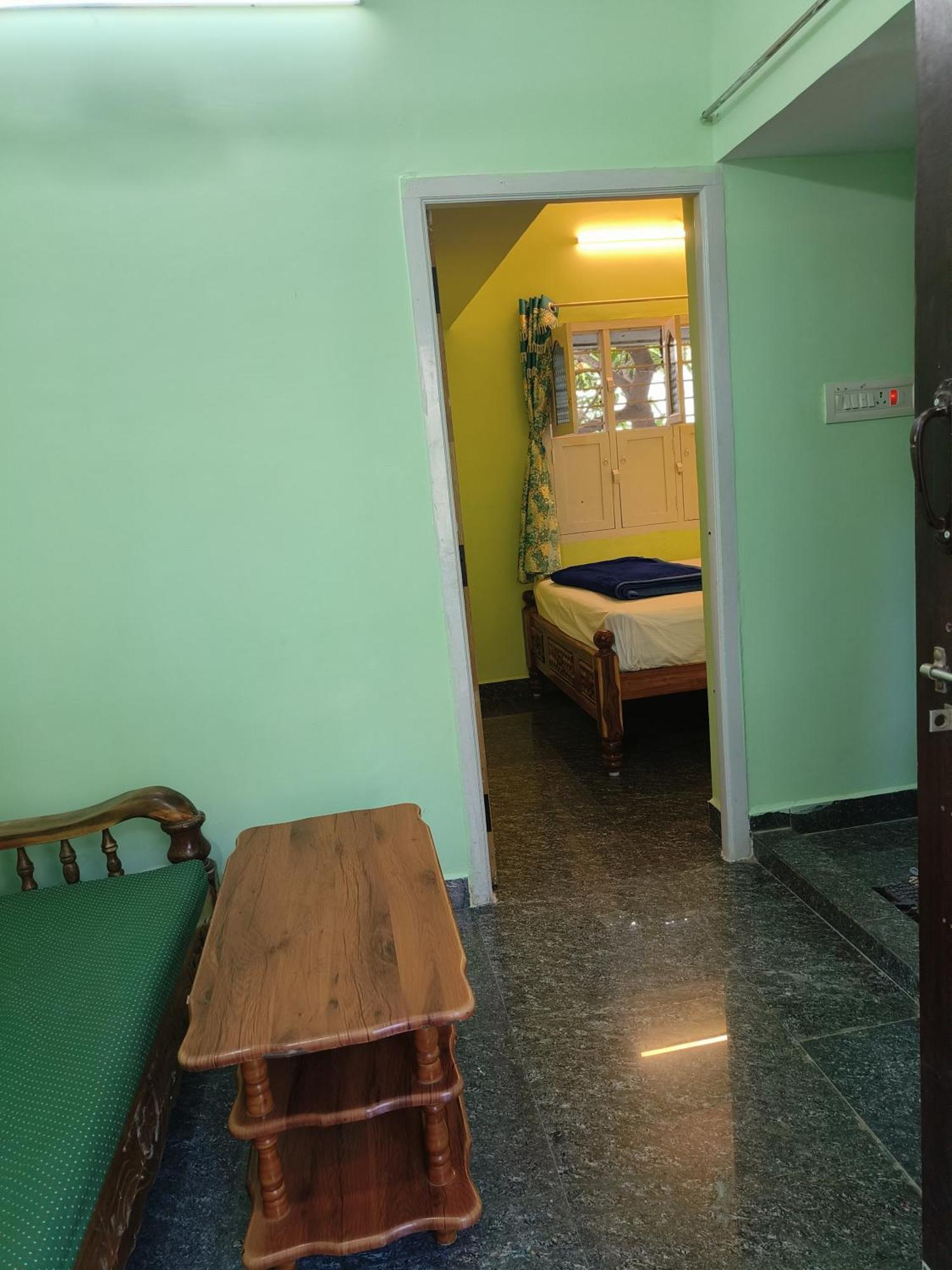 Liya Guest House Tiruvannāmalai المظهر الخارجي الصورة
