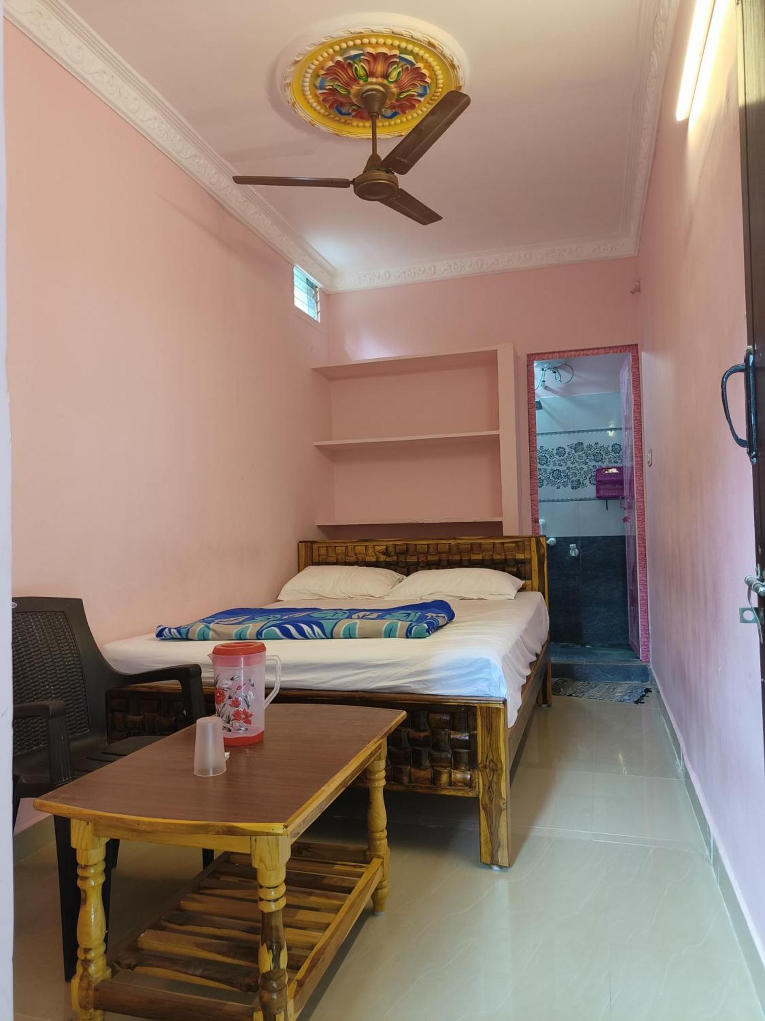 Liya Guest House Tiruvannāmalai المظهر الخارجي الصورة