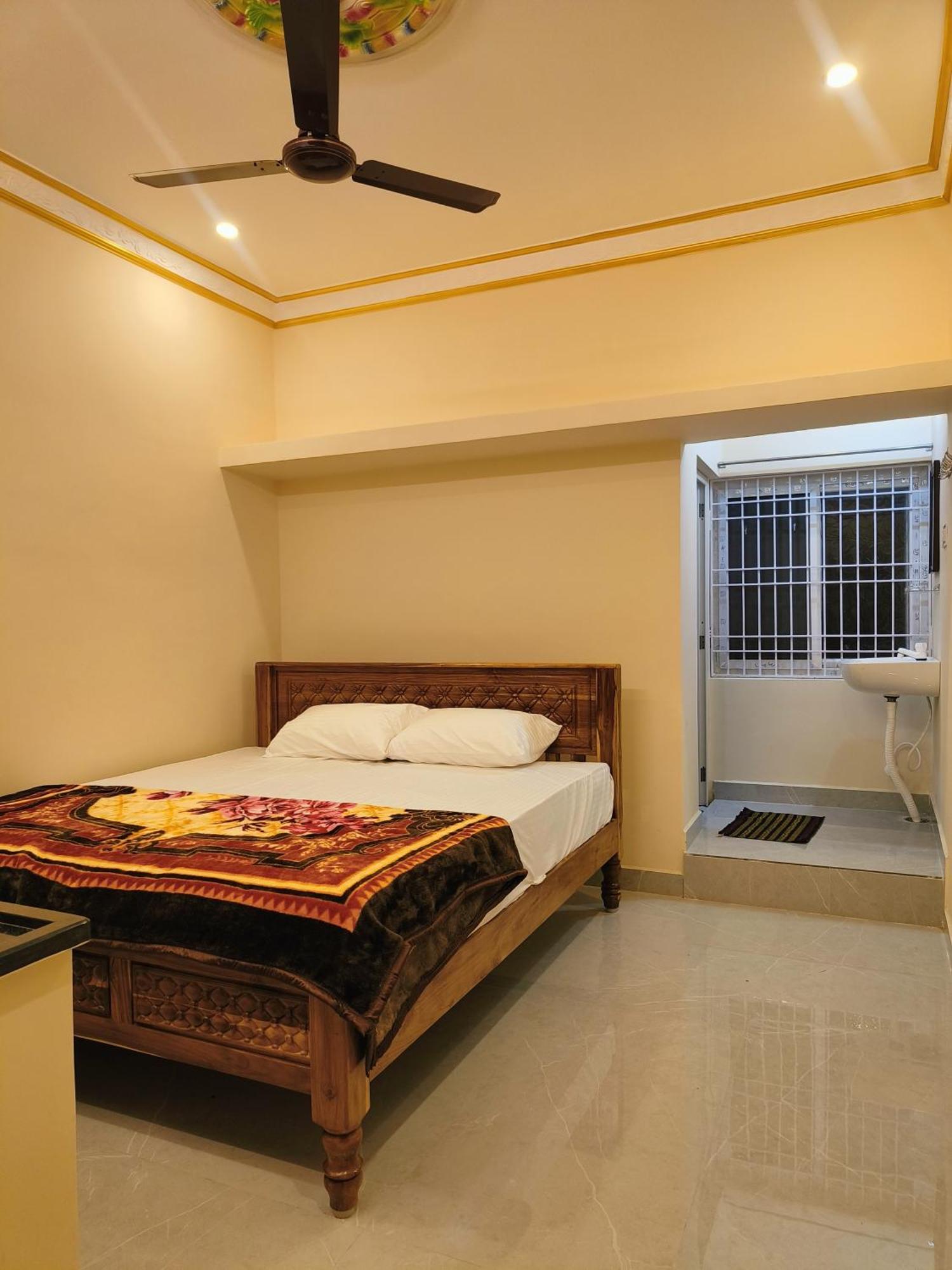 Liya Guest House Tiruvannāmalai المظهر الخارجي الصورة
